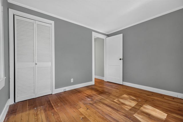 10 Hayward St, Randolph, MA 02368