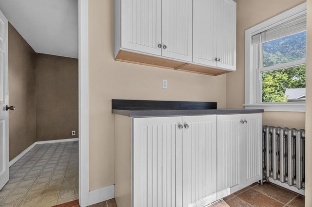 10 Hayward St, Randolph, MA 02368