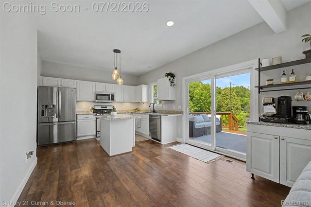 7783 Berwick Drive, Ypsilanti Charter Township, MI 48197
