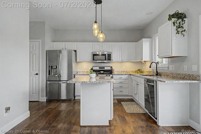 7783 Berwick Drive, Ypsilanti Charter Township, MI 48197