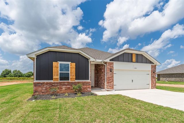 1018 Prairie Drive, Tuttle, OK 73089