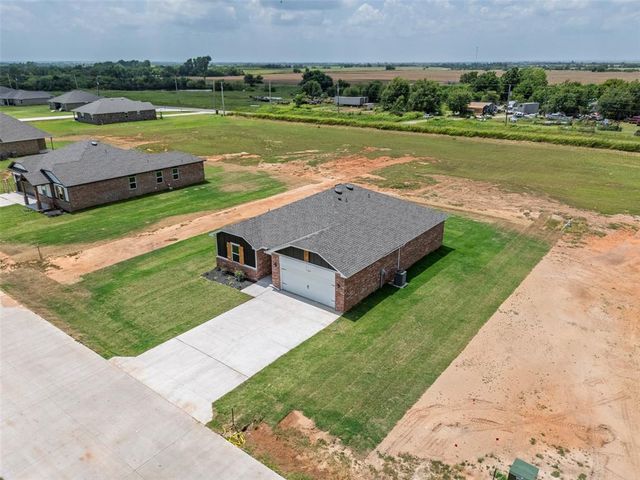 1018 Prairie Drive, Tuttle, OK 73089