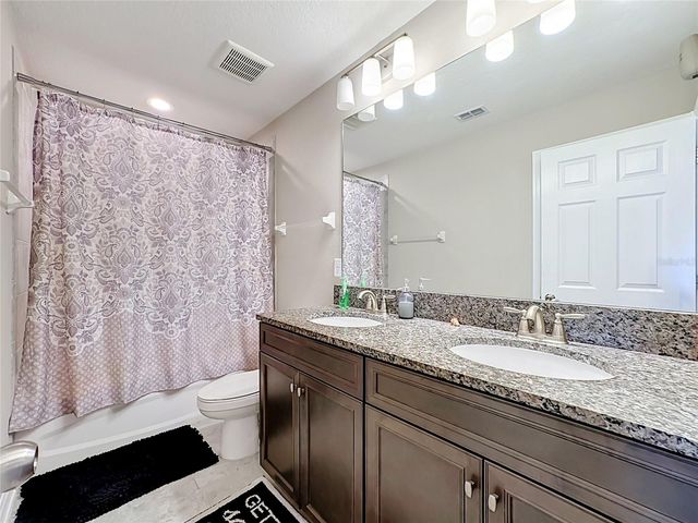 4923 EAGLE ROCK DRIVE, Wimauma, FL 33598