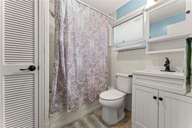 137 Independence Street, Perryopolis, PA 15473