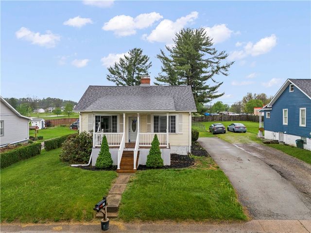 137 Independence Street, Perryopolis, PA 15473