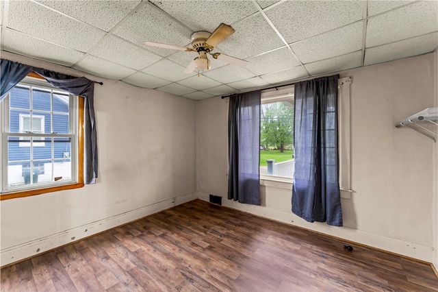 137 Independence Street, Perryopolis, PA 15473
