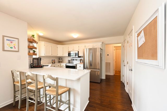 1004 Kiser Ave, Hendersonville, TN 37075