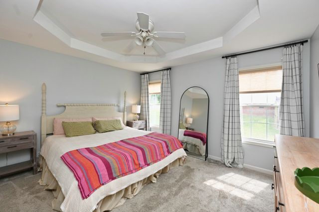 1004 Kiser Ave, Hendersonville, TN 37075