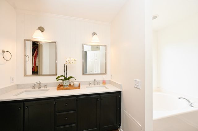 1004 Kiser Ave, Hendersonville, TN 37075