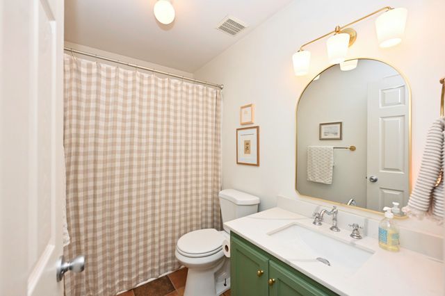 1004 Kiser Ave, Hendersonville, TN 37075