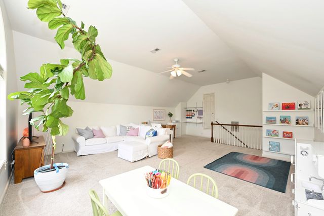 1004 Kiser Ave, Hendersonville, TN 37075