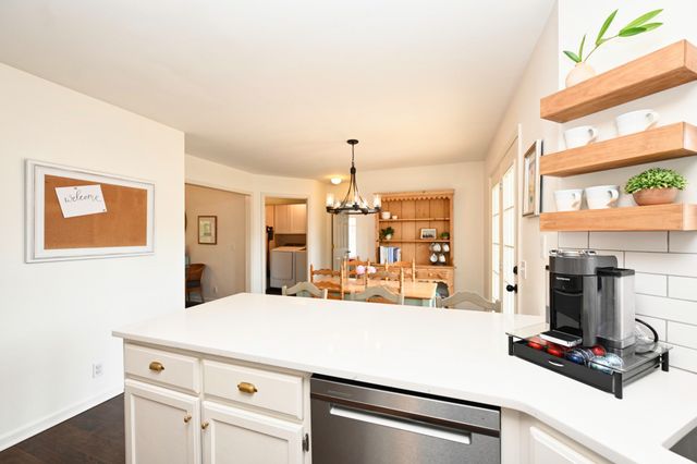1004 Kiser Ave, Hendersonville, TN 37075