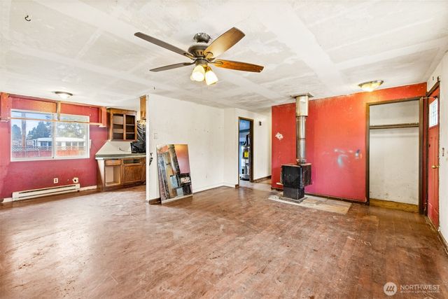 31 Sunrise Place, Port Angeles, WA 98362