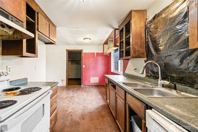 31 Sunrise Place, Port Angeles, WA 98362