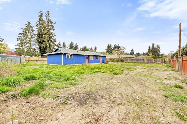 31 Sunrise Place, Port Angeles, WA 98362