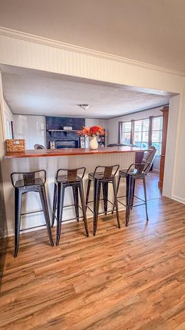 301 McQuade Cir, Mcminnville, TN 37110