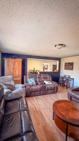 301 McQuade Cir, Mcminnville, TN 37110