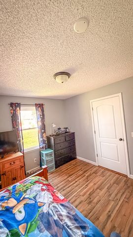 301 McQuade Cir, Mcminnville, TN 37110