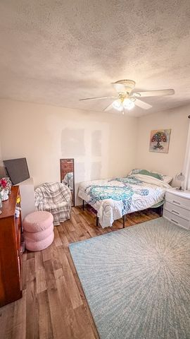 301 McQuade Cir, Mcminnville, TN 37110