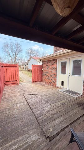 301 McQuade Cir, Mcminnville, TN 37110