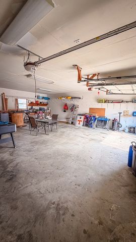 301 McQuade Cir, Mcminnville, TN 37110