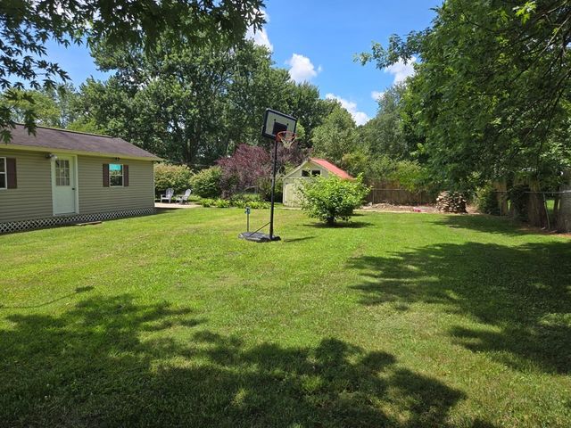 301 McQuade Cir, Mcminnville, TN 37110