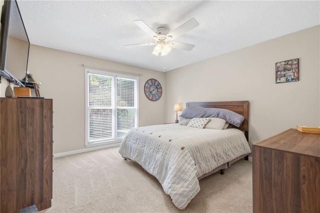 414 Middle Valley Lane, Woodstock, GA 30189