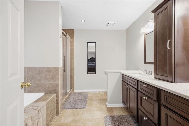 414 Middle Valley Lane, Woodstock, GA 30189