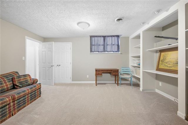 414 Middle Valley Lane, Woodstock, GA 30189