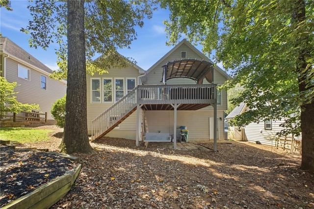 414 Middle Valley Lane, Woodstock, GA 30189