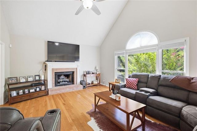 414 Middle Valley Lane, Woodstock, GA 30189