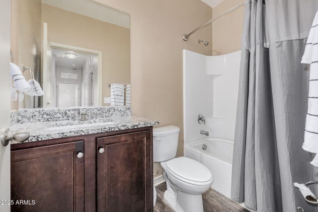 30450 N ZIRCON Drive, San Tan Valley, AZ 85143