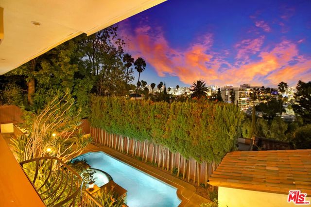 6640 Whitley Terrace, Los Angeles, CA 90068