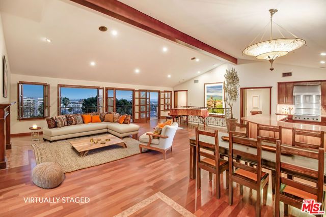 6640 Whitley Terrace, Los Angeles, CA 90068