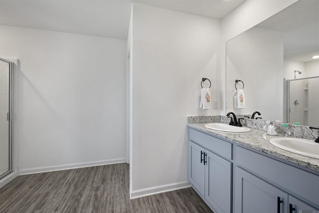 23074 Riverbank St, Vacherie, LA 70090