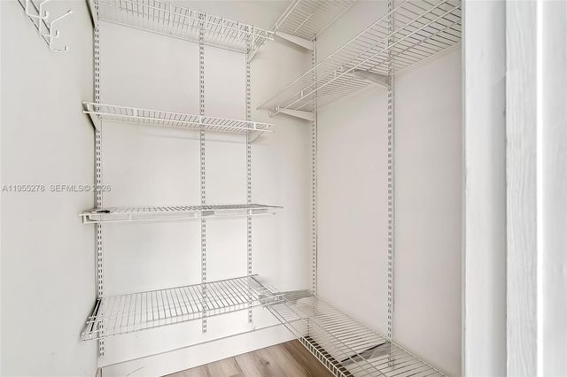 1419 Crest Dr, Lake Worth, FL 33461