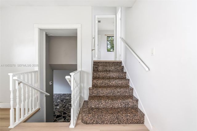 1419 Crest Dr, Lake Worth, FL 33461