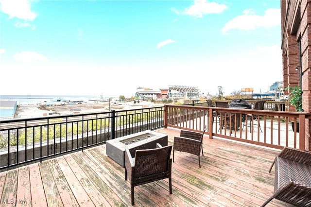 1133 W 9th Street 315, Cleveland, OH 44113