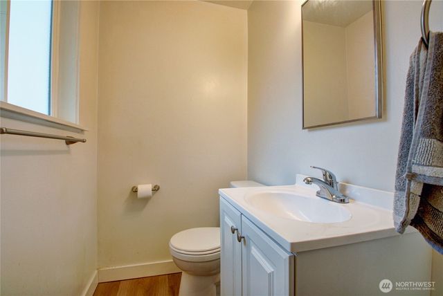 21 SW 8th Avenue, Oak Harbor, WA 98277