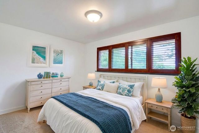 21 SW 8th Avenue, Oak Harbor, WA 98277