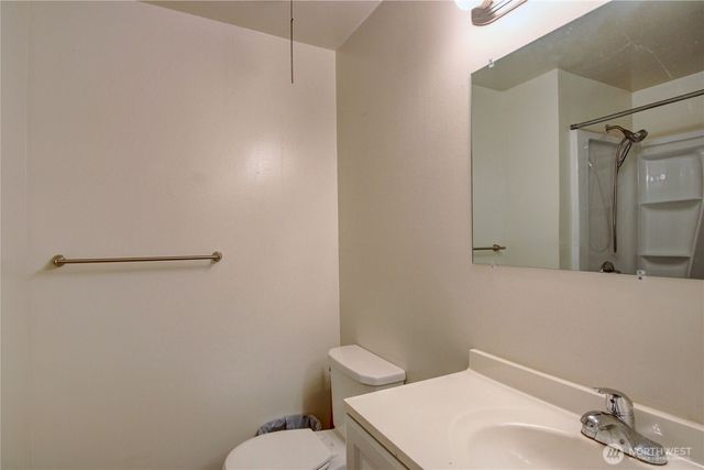 21 SW 8th Avenue, Oak Harbor, WA 98277