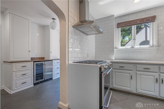 144 Patterson Road, Oakwood, OH 45419