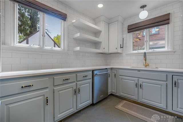 144 Patterson Road, Oakwood, OH 45419