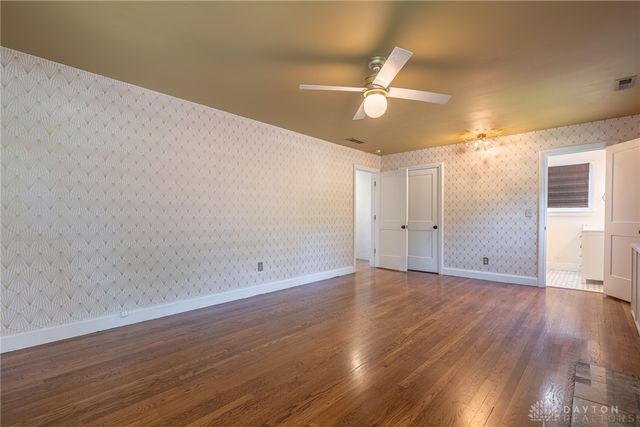 144 Patterson Road, Oakwood, OH 45419