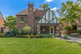144 Patterson Road, Oakwood, OH 45419