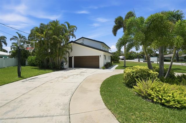 5101 DOVER STREET NE, St Petersburg, FL 33703