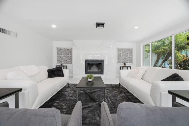 5101 DOVER STREET NE, St Petersburg, FL 33703