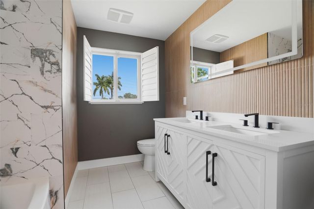 5101 DOVER STREET NE, St Petersburg, FL 33703