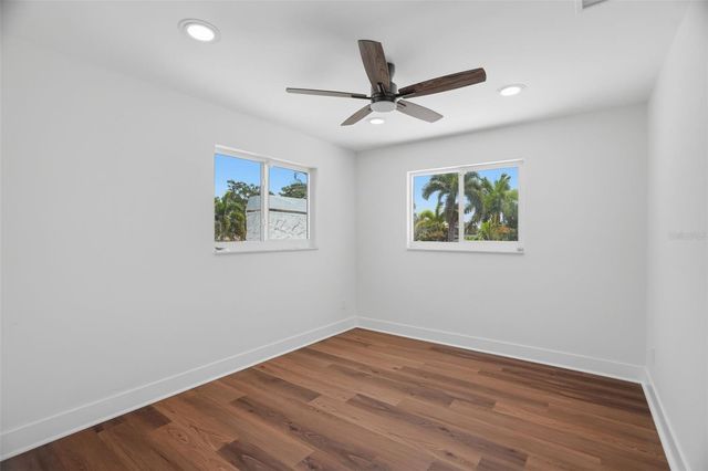 5101 DOVER STREET NE, St Petersburg, FL 33703