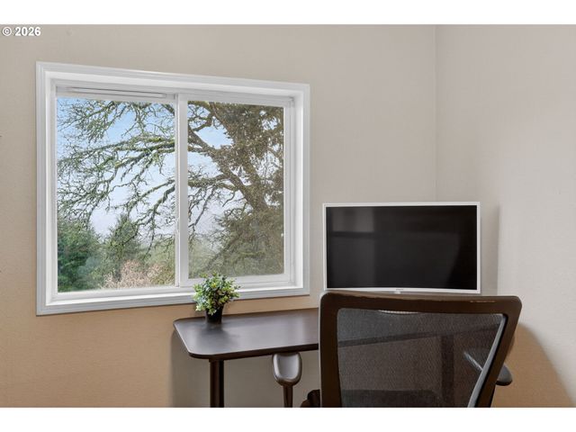 32895 Ne OLD PARRETT MOUNTAIN Rd, Newberg, OR 97132